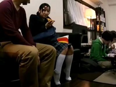 「やだぁ！じょ、冗談ですよね？」ヤリ部屋に連れてこまれた大人しめJKが号泣レ●プ